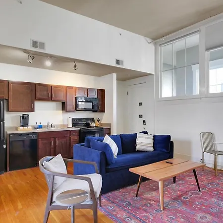 Apartment With King Bed In Downtown Louisville Exterior photo
